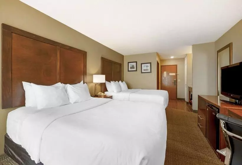 فندق Comfort Inn