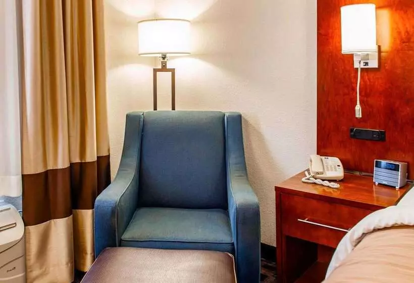 فندق Comfort Inn Marion