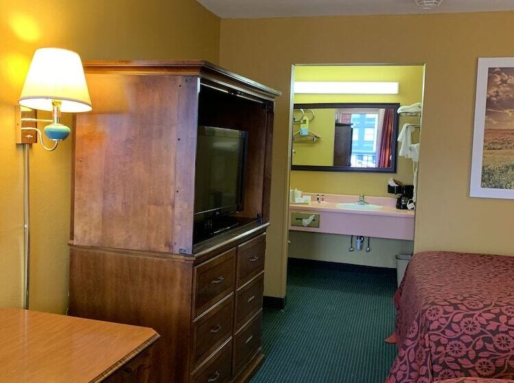 Отель Days Inn By Wyndham Jonesboro Ar