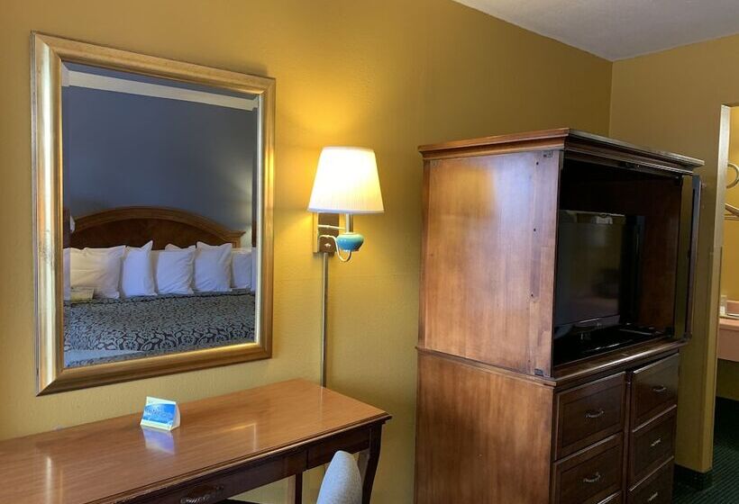 Отель Days Inn By Wyndham Jonesboro Ar