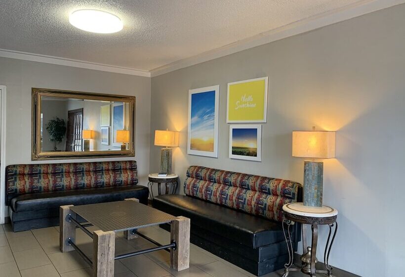 Отель Days Inn By Wyndham Jonesboro Ar