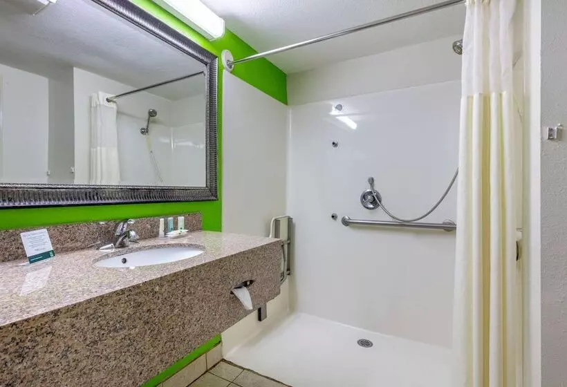 ホテル Quality Inn Auburn Campus Area I85