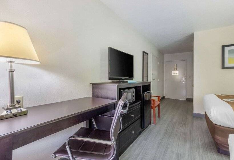 فندق Quality Inn Auburn Campus Area I85