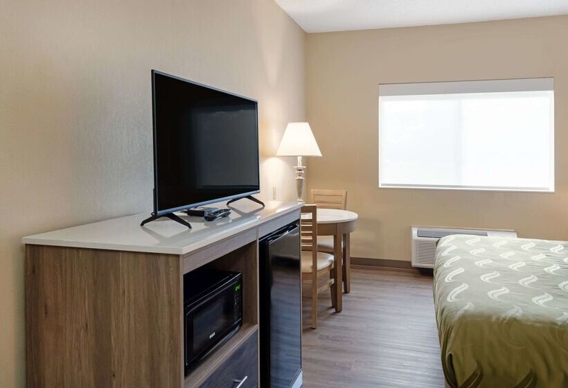 בית מלון כפרי Quality Inn Bemidji