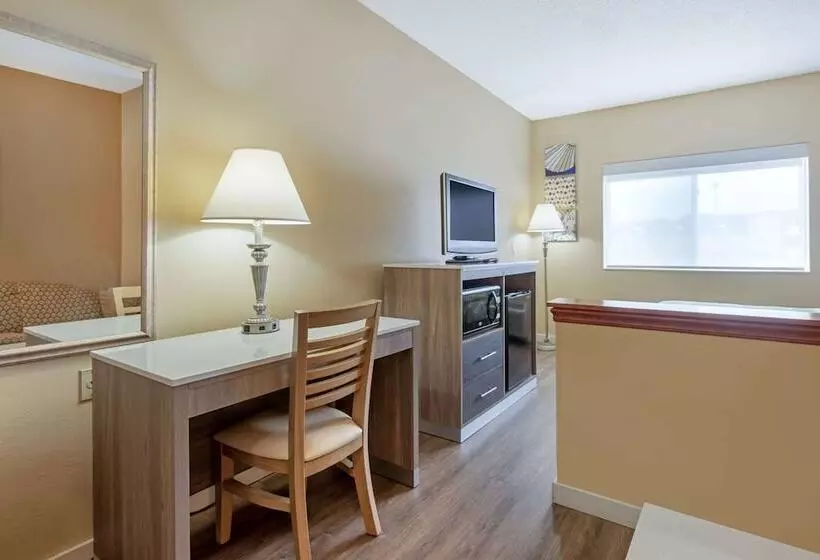 Отель Quality Inn Bemidji