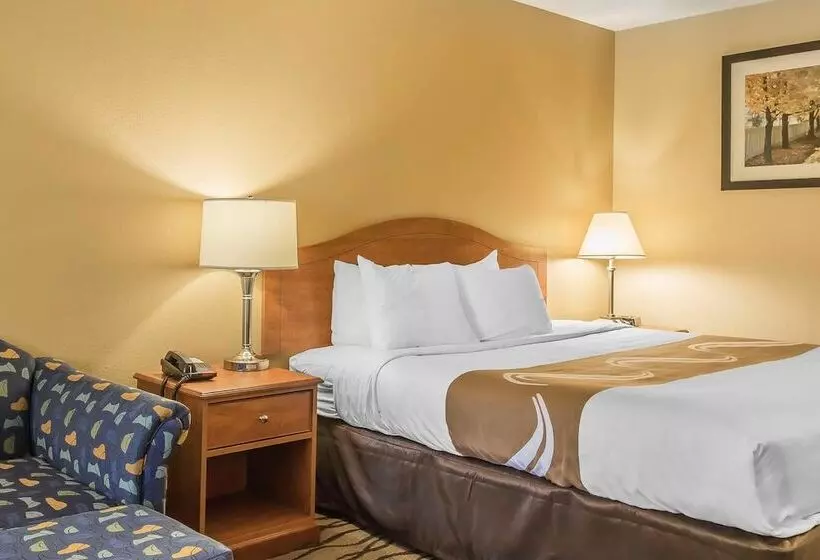 בית מלון כפרי Quality Inn Charleston Sikeston