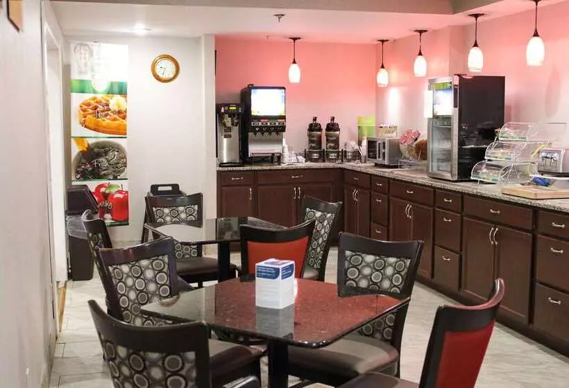 호텔 Quality Inn Clintonknoxville North