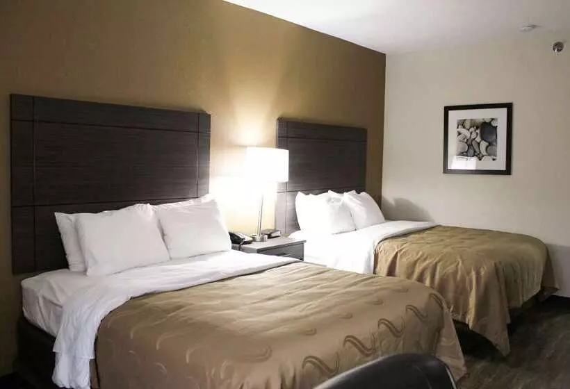 호텔 Quality Inn Clintonknoxville North