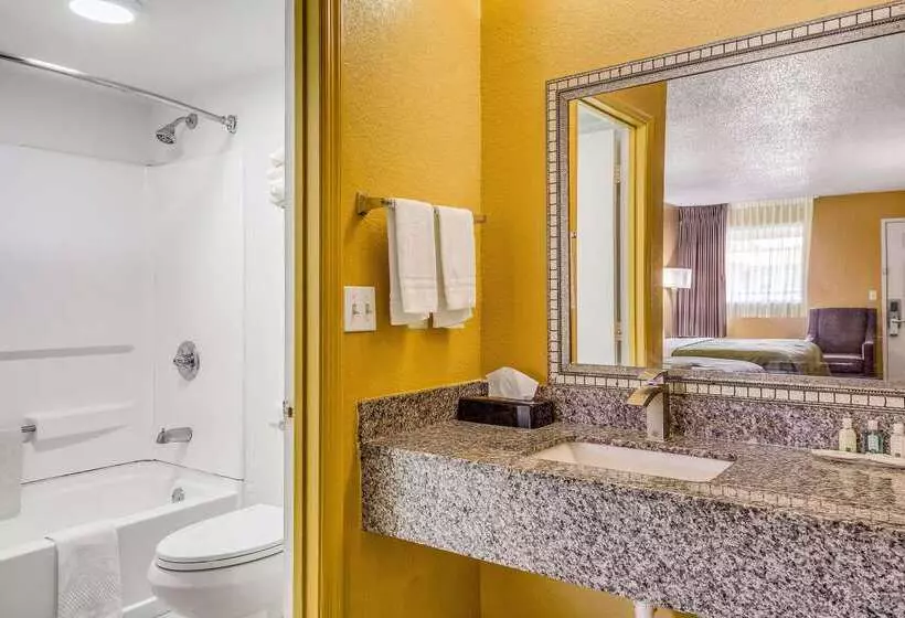 Отель Quality Inn Mobile West Tillmans Corner