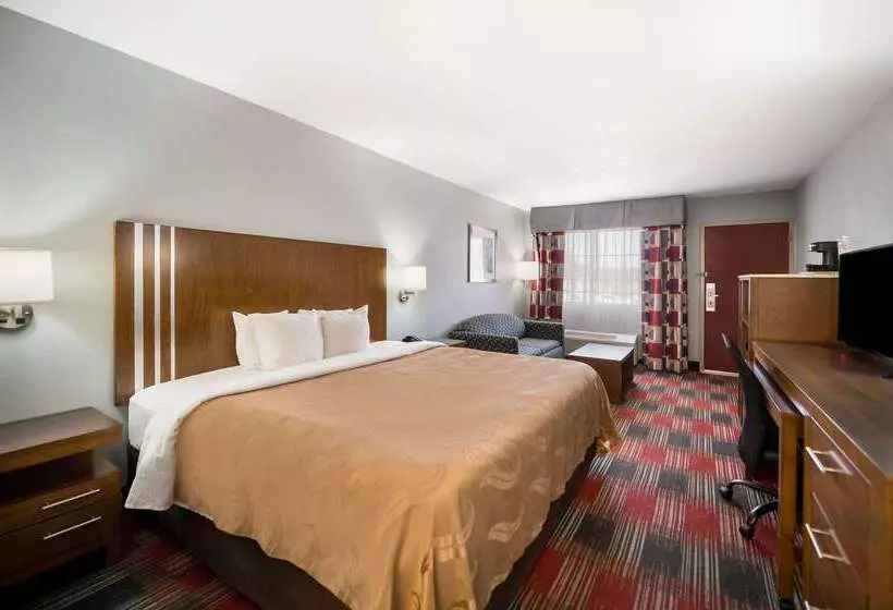 هتل Quality Inn Near Parc Natchitoches