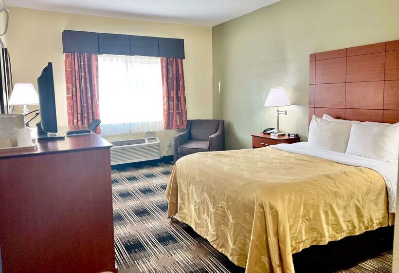 Szálloda Quality Inn & Suites Wisconsin Dells Downtown   Waterparks Area