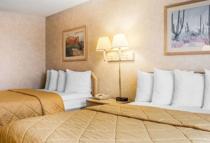 Отель Quality Inn & Suites Yuma