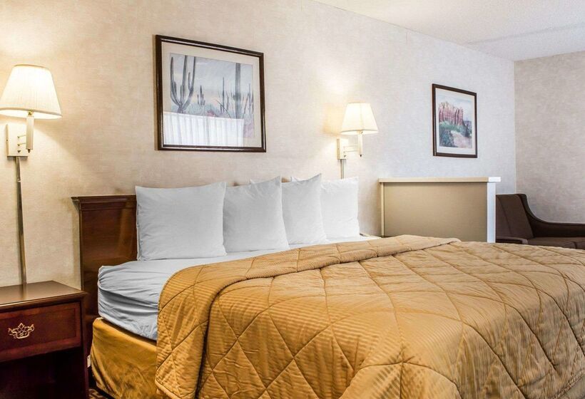 Отель Quality Inn & Suites Yuma