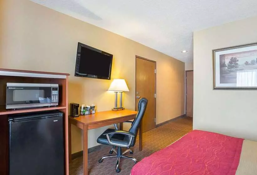 בית מלון כפרי Quality Inn