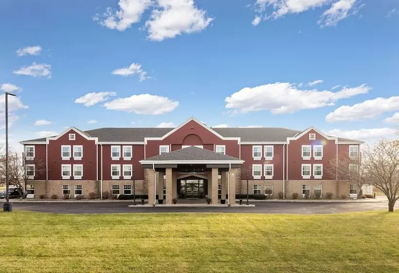 Отель Redwood Lodge