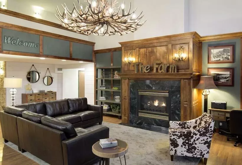 Отель Redwood Lodge