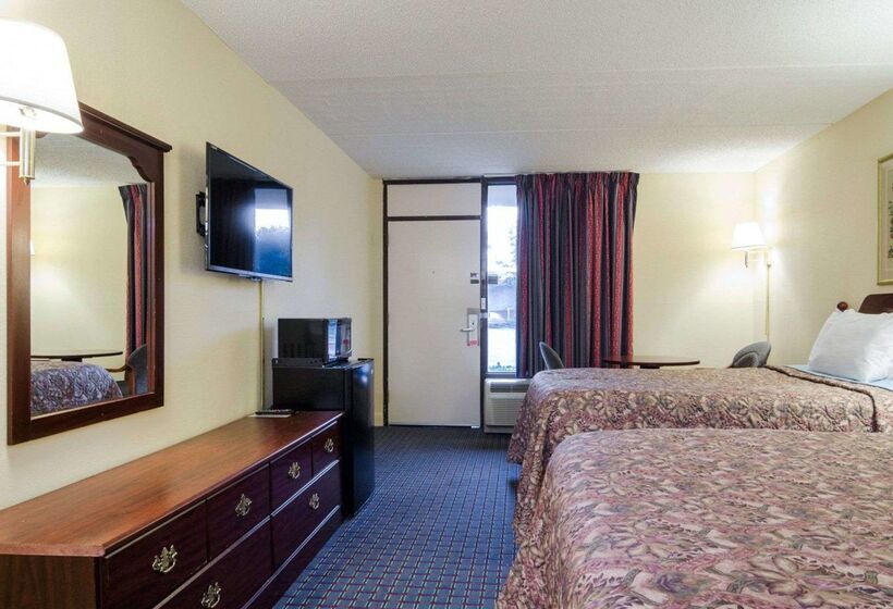 فندق Rodeway Inn Norcross