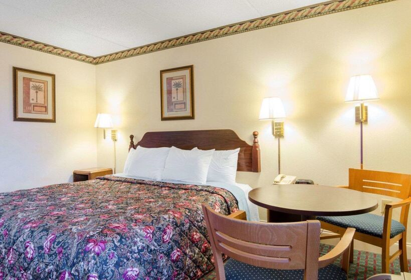 فندق Rodeway Inn Norcross