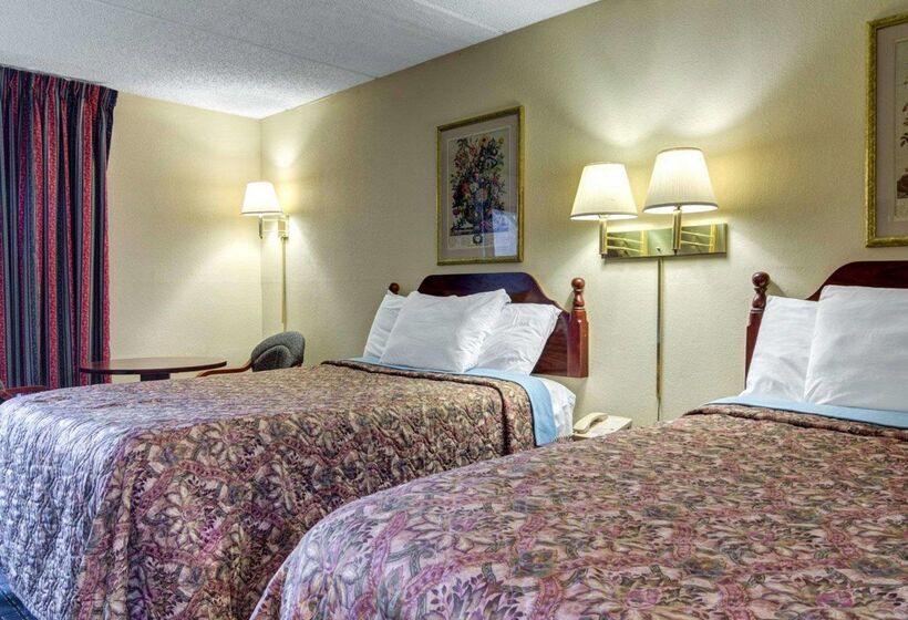 فندق Rodeway Inn Norcross
