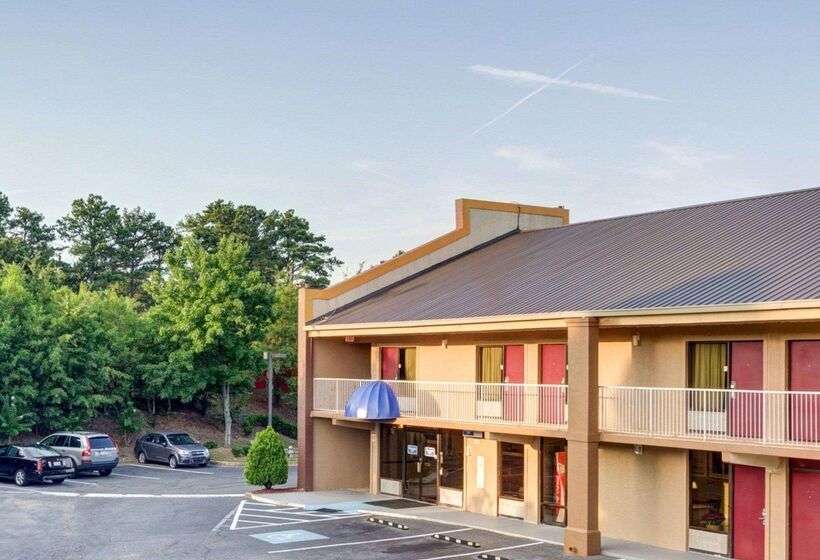 فندق Rodeway Inn Norcross