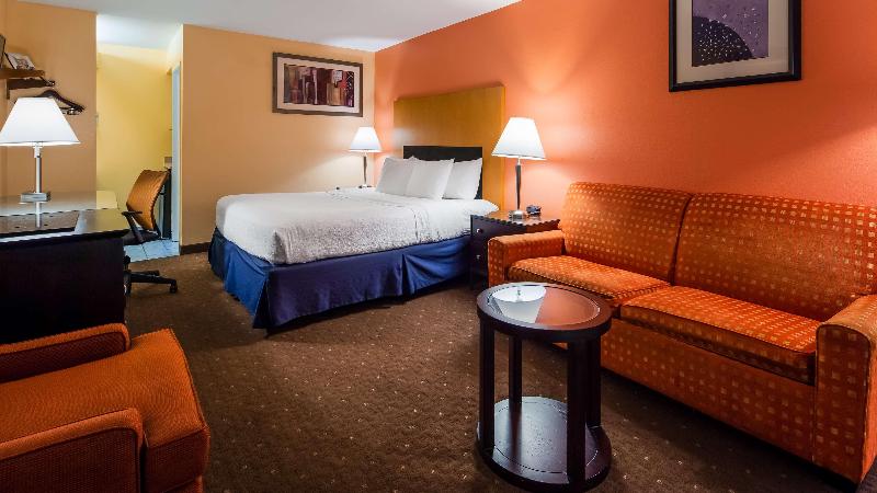فندق Quality Inn & Suites Fayetteville I 95
