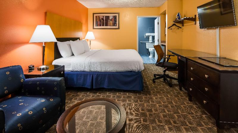 فندق Quality Inn & Suites Fayetteville I 95