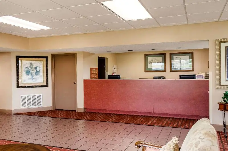 Motel 6 Cleveland, Ms   Delta State University