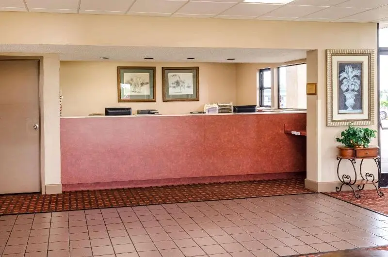 Motel 6 Cleveland, Ms   Delta State University