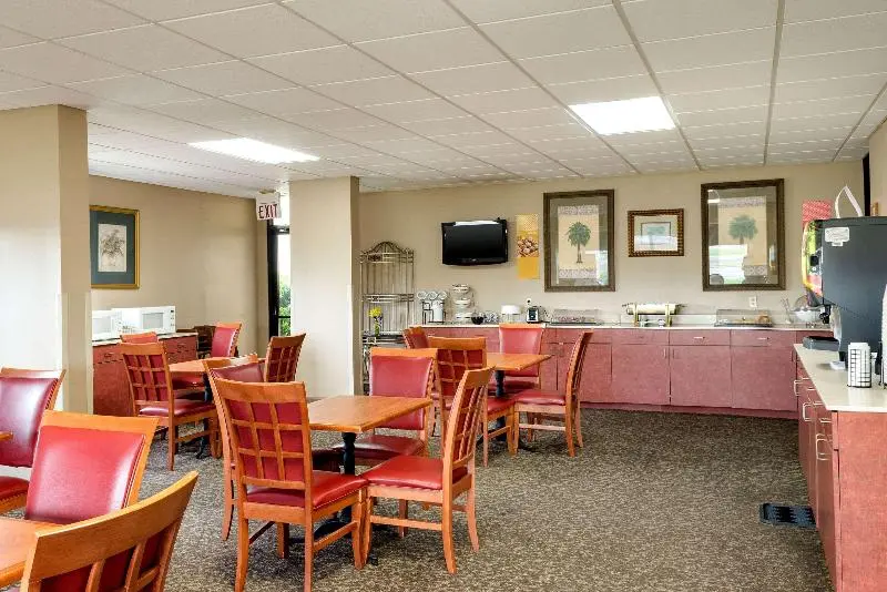 Motel 6 Cleveland, Ms   Delta State University