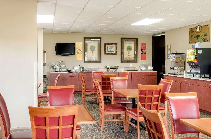 Motel 6 Cleveland, Ms   Delta State University