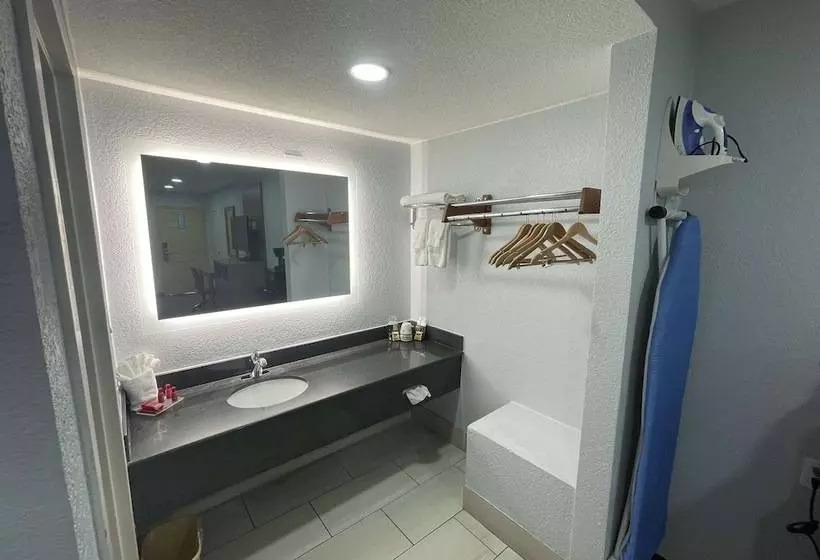 モーテル Surestay Hotel By Best Western Childress