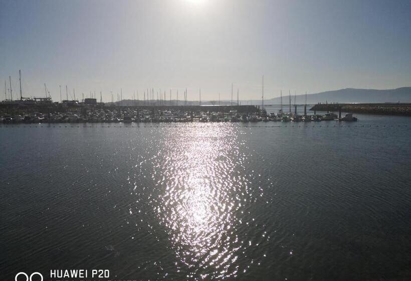 هاستل A Corticela