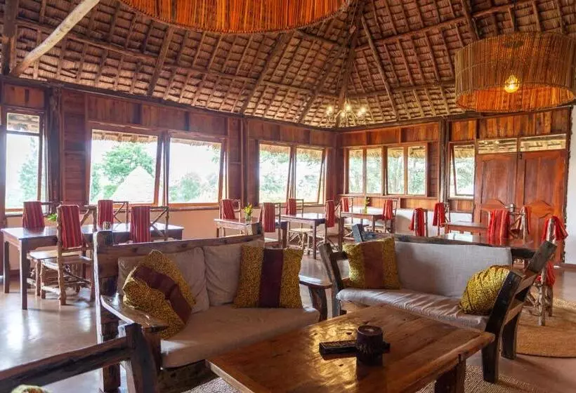 هتل Karatu Tented Lodge