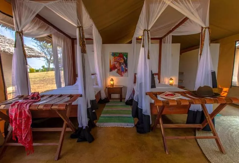 هتل Karatu Tented Lodge