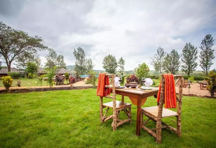 هتل Karatu Tented Lodge