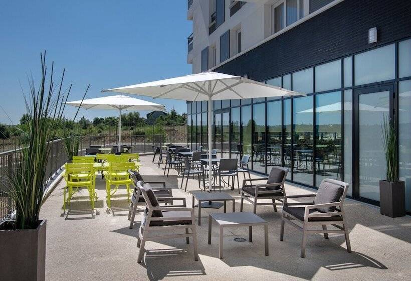 Le Moulin Des Bruyeres