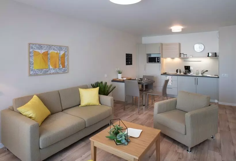 Le Moulin Des Bruyeres