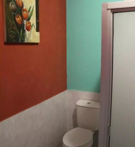 پانسیون Hostal Velvet Plaza