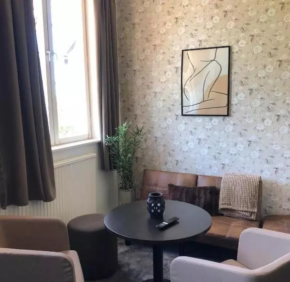 Sjugare Gård Bed & Breakfast