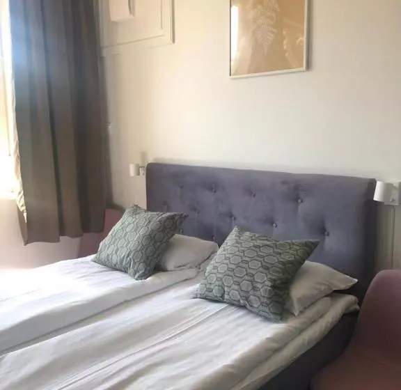 Sjugare Gård Bed & Breakfast