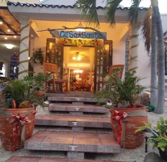 هاستل Casa Bonita Inn