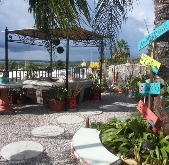 هاستل Casa Bonita Inn