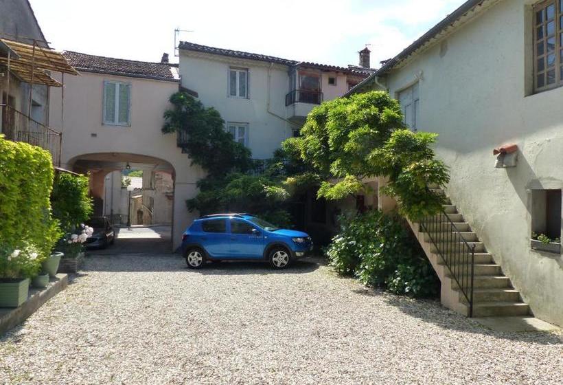 住宿加早餐 Les Glycines