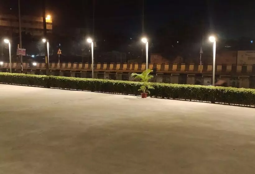 ホテル Novanta Jamshedpur