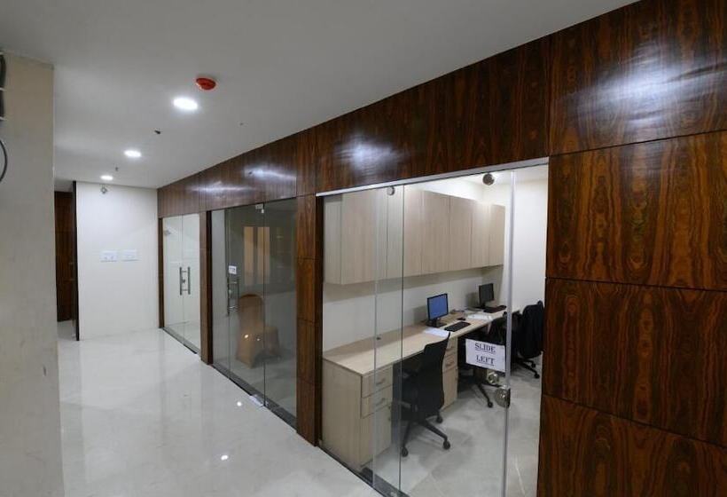 호텔 Novanta Jamshedpur