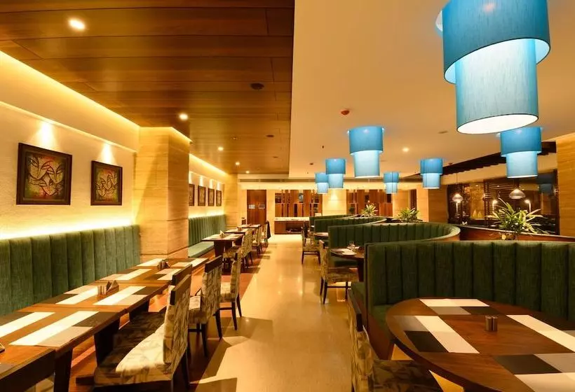 ホテル Novanta Jamshedpur