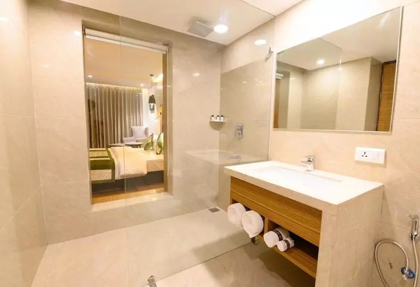 ホテル Novanta Jamshedpur