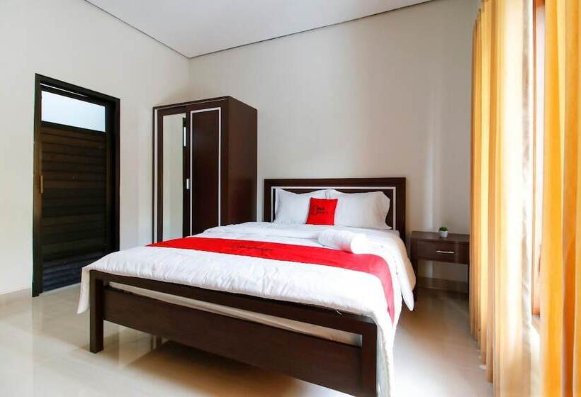 פנסיון Reddoorz @ Jalan Palagan