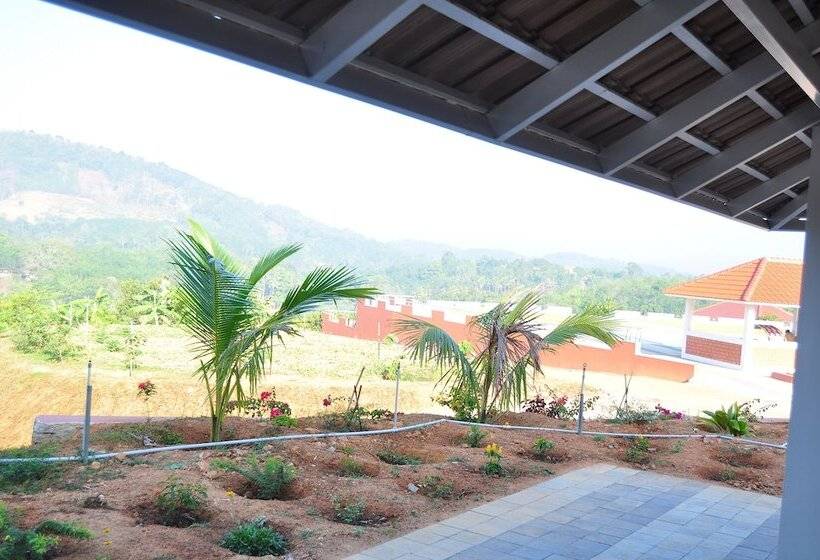 منتجع Indimasi  Ayurveda & Healing Village