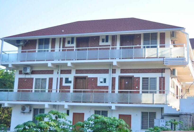 منتجع Indimasi  Ayurveda & Healing Village